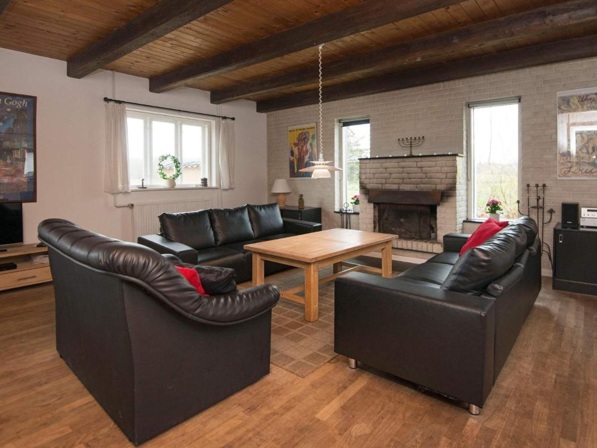 15 Person Holiday Home In Hundslund Kültér fotó